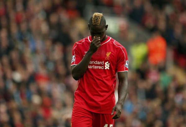 Metro_Sport's tweet photo. Napoli to open talks with Liverpool over £10m Balotelli deal: http://t.co/3leLdxhyK0 #lfc http://t.co/tdCT1isoWg