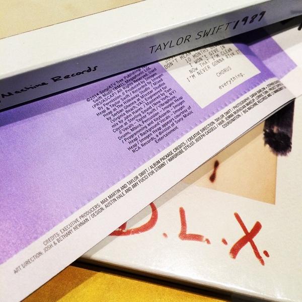 ST8MNT's tweet photo. credits

@TaylorSwift13 #TS1989 http://t.co/z6wLFxYgoK