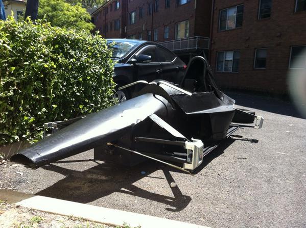 stuttgurt's tweet photo. The birth of the car RAMANI EF1 http://t.co/ai5Sgku7B8