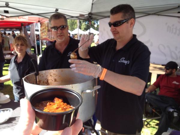 805foodie's tweet photo. .@SossysBBQ is serving up its award-winning chili at #TBO805 in Camarillo. Grab some of their housemade chips, too http://t.co/cEt39h3Sbp