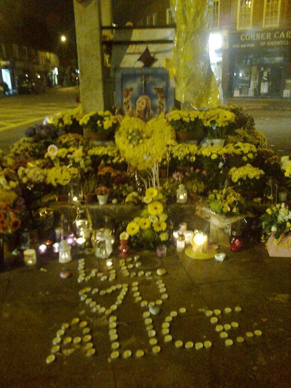 BethyyRose14's tweet photo. @W7Hanwell If can pls donate 2 @youthmusic in rememberance of #AliceGross🎤⭐️http://t.co/lfyN1n5jbF http://t.co/C8ELtWINfG