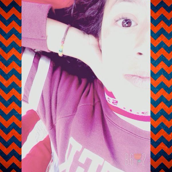 XxMons's tweet photo. ❤️😍😘🔫 http://t.co/2cuiTDWMMd