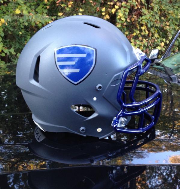 PerrettM's tweet photo. Now that's a good looking helmet! #ElementSports #GameDay http://t.co/s1yGpE3NsV