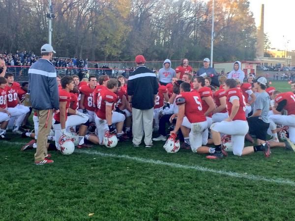 ClaireDau's tweet photo. Charlie Schwartz's INT seals the deal for West! @WestScarlets beat Chanhassen 38-35 at Todnem Field!! http://t.co/kse6lanoZA