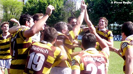 aplenorugby's tweet photo. #Rugby @belgranorugby gritó campeón en Preintermedia tras vencer a @ClubNewman en la final. http://t.co/lIO592bQ15 http://t.co/sx7flvZQij