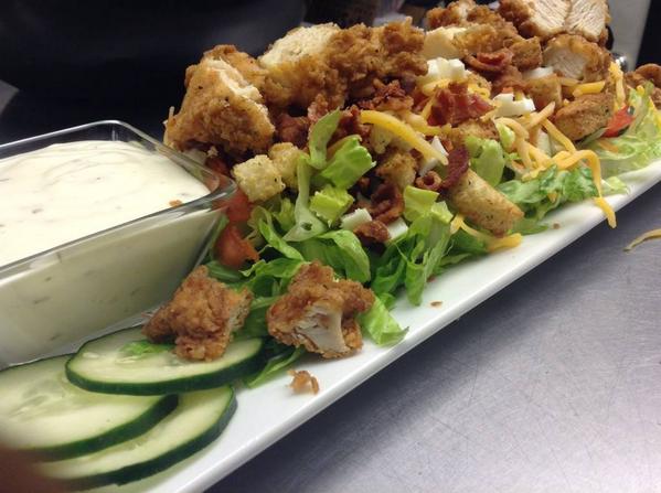 GroovesSmokin's tweet photo. Join Smoking Grooves Bar &amp; Grill for Great Food &amp; Great Atmosphere #Raleigh # foodporn #flyestbaronthecity # bigdelph http://t.co/MZKWUsCSaO