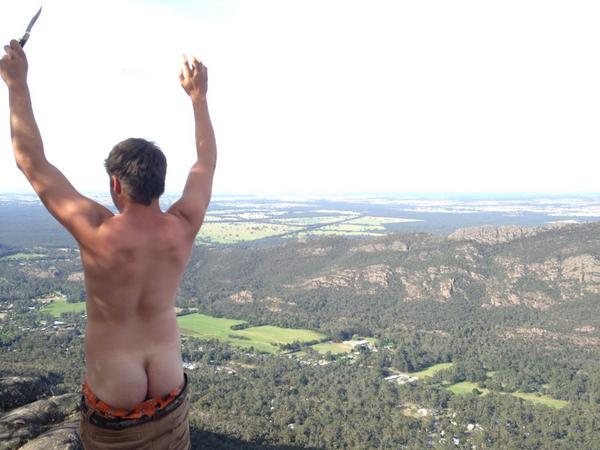DayneConway's tweet photo. Hiked the Grampians &amp; I happened to wonder upon the #southafricanslimdigger in his nature habitat! @dannydegenstein http://t.co/8GspzQAGQ5