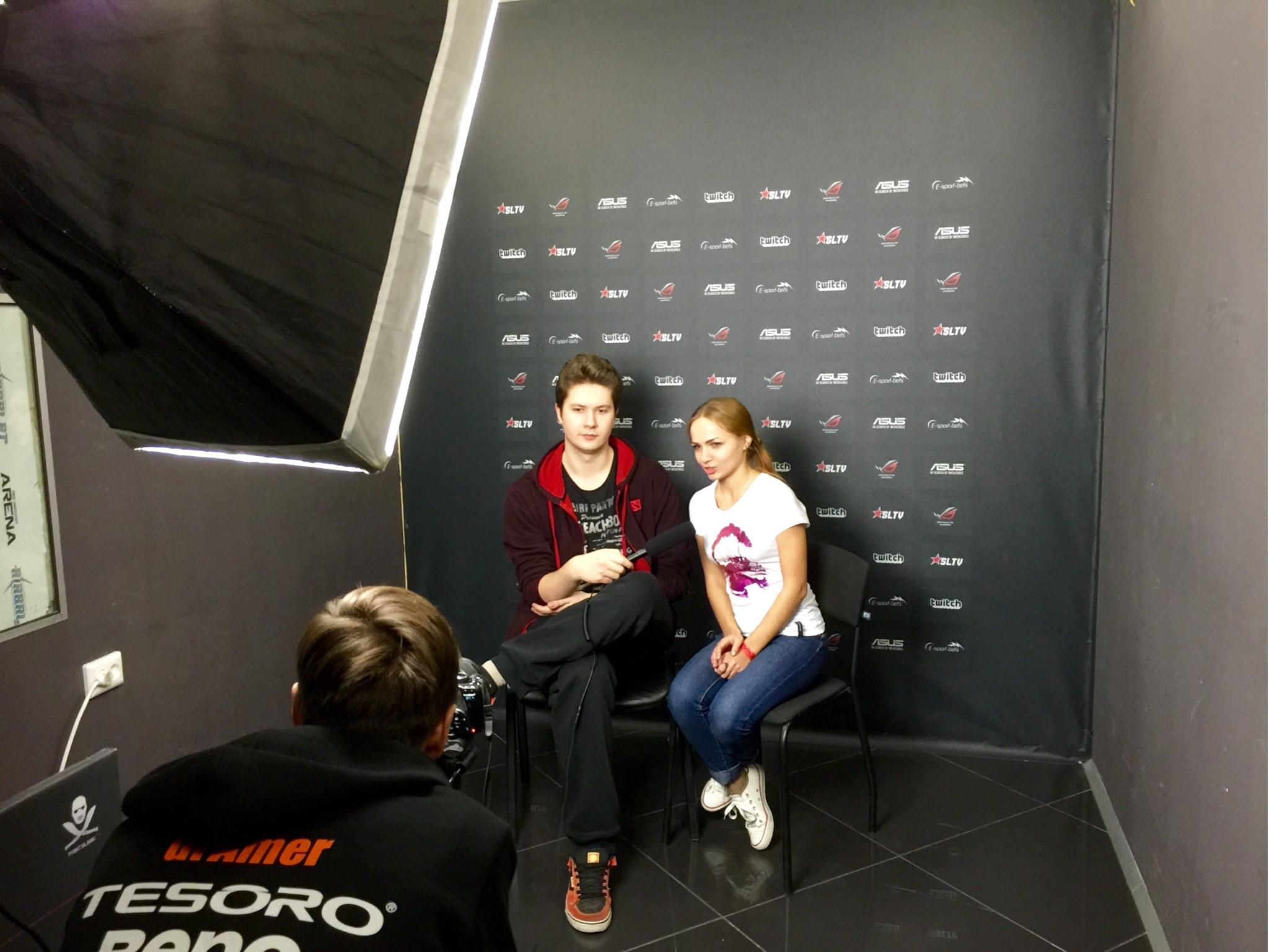 B00AKI1IAAAJ14h.jpg:large