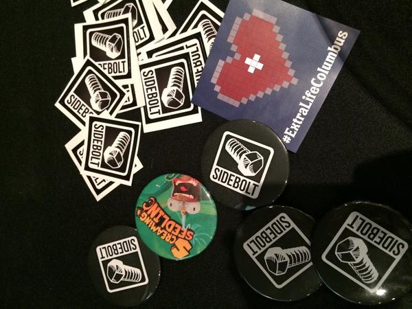 SideboltStudios's tweet photo. Sticker sisters #OGDE2014 @ExtraLifeCbus http://t.co/3PuPy6AYUG