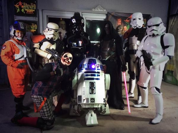 the_dark_net's tweet image. Thanks @501stLegion for coming to @The_Dark_Net - #StarWars fans loved it! @HauntedHSP @501SCG @hollywoodsports