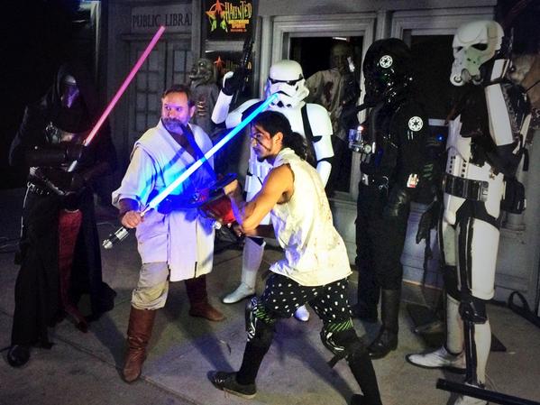 the_dark_net's tweet image. Thanks @501stLegion for coming to @The_Dark_Net - #StarWars fans loved it! @HauntedHSP @501SCG @hollywoodsports