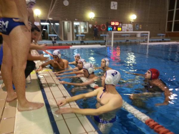 WpPozuelo's tweet photo. Campeonato Primera División Madrid, Pozuelo 13 @cdesparta 18. Mal primer tiempo del Pozuelo y luchado hasta el final. http://t.co/5axSW4wDUv