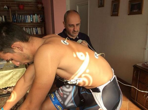 MG_KVIS_CYCLING's tweet photo. Primo raduno in vista della stagione #2015 a @Parma. Si comincia con le visite e i test condotti dal dott. Benini http://t.co/5mLzBuuPu7