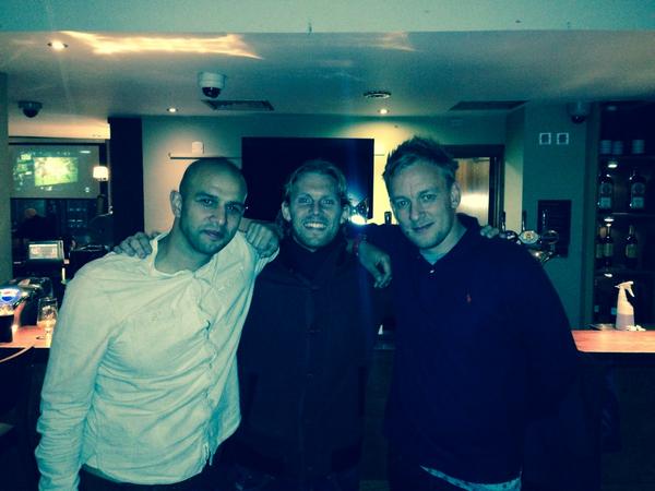 AnwarU01's tweet photo. @Mooro23 @12CMS12 there you go, old skool daggers, best banta best finisher worst body in football #Cmoore #rollerpin http://t.co/N2HxQkuayX