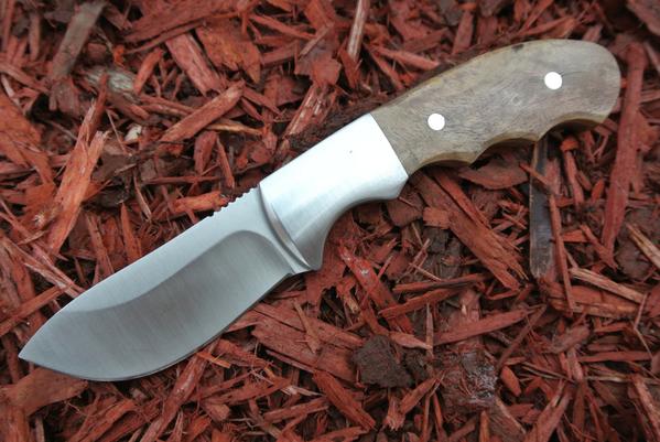 RuralBoyUK's tweet photo. 7" Full Tang Hunting Knife With Burlwood Handle
http://t.co/fz3pbHmVP9
#hunting #game #knives http://t.co/SdlY7mg6C2