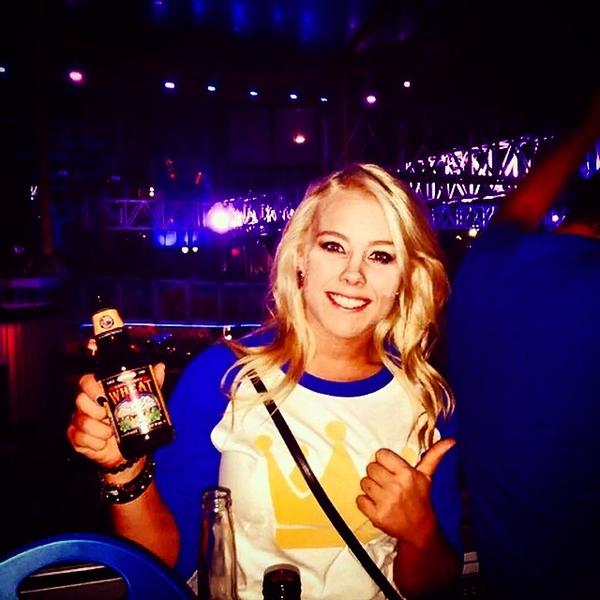 freelancekc's tweet photo. Boulevard and baseball 🍺⚾️✌️ @reppinkc @freelancekc @boulevardbeer @kcgarment @kcroyals ... http://t.co/PaKmotfP9i http://t.co/ptFLfrBief