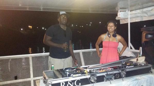 Totally awesome :-) Loads of fun #HouseOnTheBoat