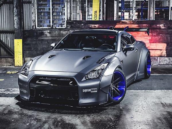 carspix's tweet photo. Holy crap 😍😱💙 http://t.co/94q2LqIaZF