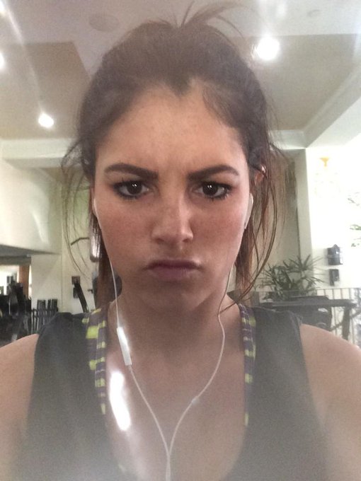 When someone sends you a photo of a pizza while you're working out. #fuckfuckfuck http://t.co/Vs1NTN<a href="/tag/fuckfuckfuck"class="tags"><span>#fuckfuckfuck</span></a>