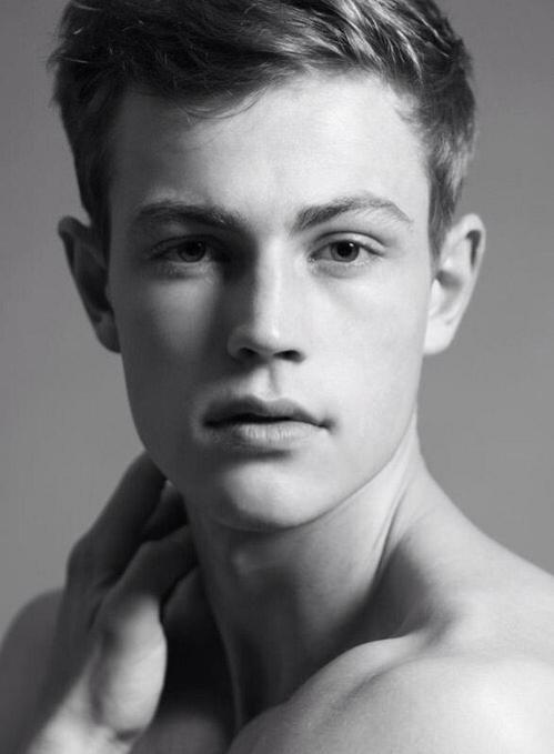 finn_cort's tweet photo. http://t.co/y7KYDGhMk5