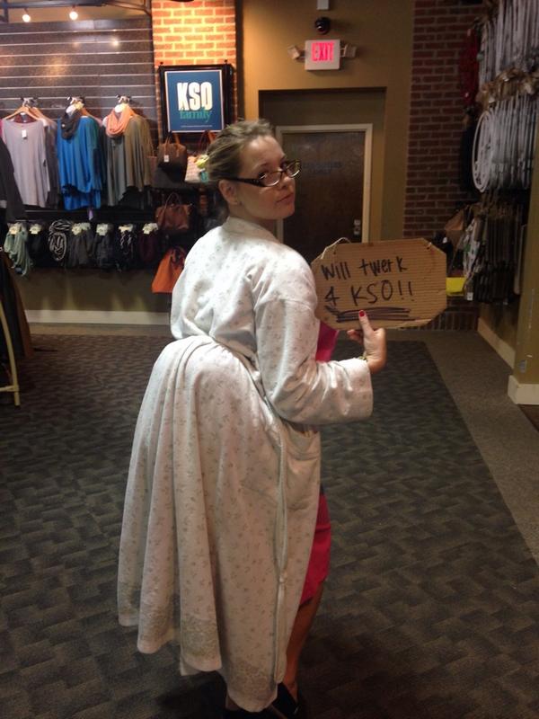 Kinnucans's tweet photo. Abby as a Twerking Granny - Collierville 
5 RTs = $10 Gift Card http://t.co/dDKEifiNEF