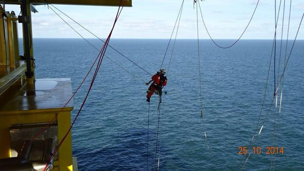 When the going gets tough, the tough get going. Aid climbing and drain exchange under #DolwinAlpha helideck