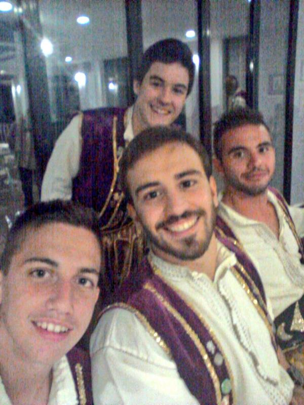 jesusico7's tweet photo. @edubuiv  @alberto_gory http://t.co/2NdE9RglhG
