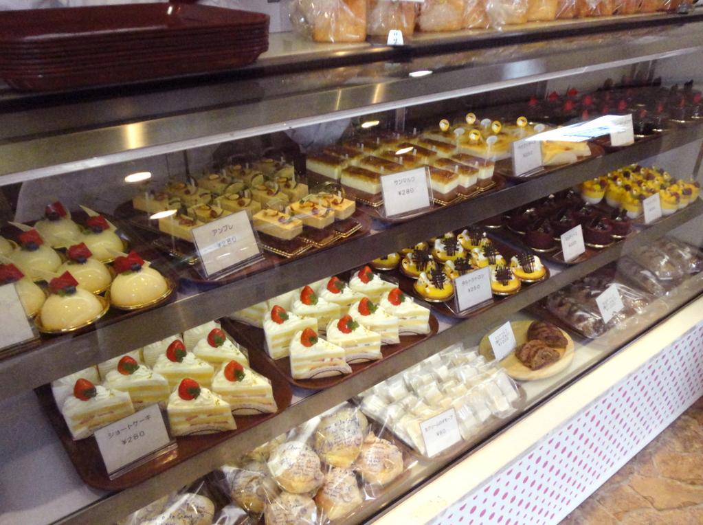 名古屋コミュニケーションアート専門学校 No Twitter 11月13日 木 19日 水 アスナル金山 Love2 Sweets に出店 販売します ケーキや焼き菓子 パンなどすべて学生たちの手作り みなさまぜひお立ち寄りください Http T Co 6ruovusrp4 Http T Co Ucy1ybubdm