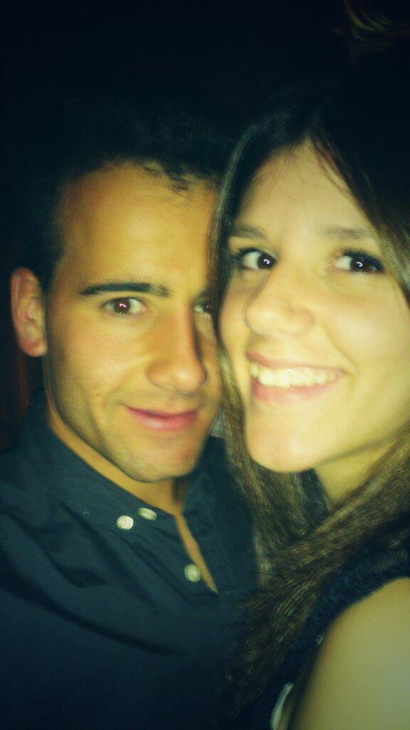 javi92rg's tweet photo. Asi de fácil es pasar una noche perfecta :) @ElenaGoc_ http://t.co/TWUct6hhr5