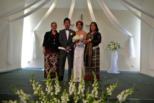 parrpakala's tweet photo. Recent Burmese wedding I went to in Mooroolbark, Melbourne, a student of mine. http://t.co/LTGnlS6knm