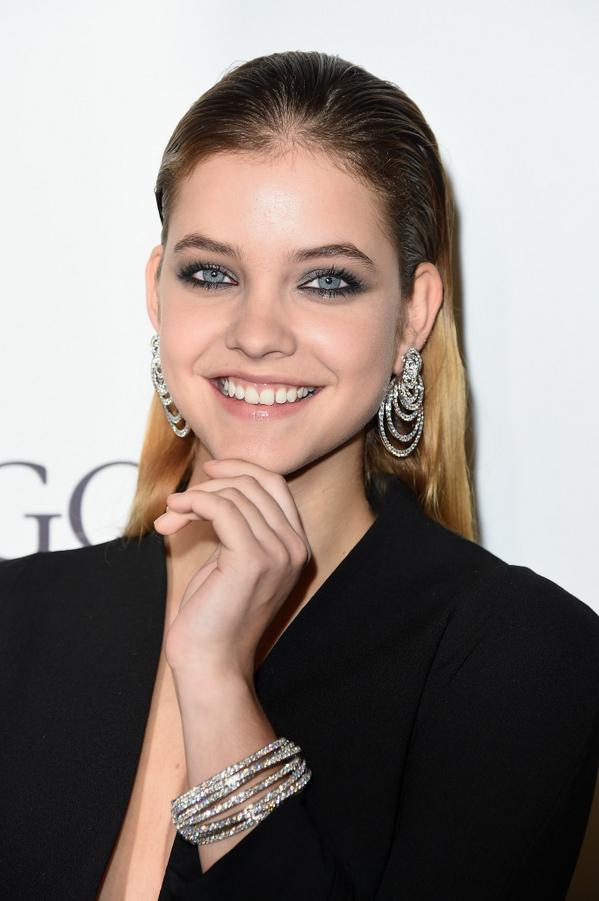 BarbaraHechos's tweet photo. #FOTO Barbara Palvin en un evento para De Grisogono en Paris, Francia. (16) #BarbaraHechos http://t.co/ARSmAMu9vU