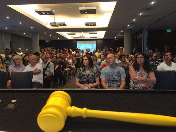 Haesleycush's tweet image. Game on!! 60 auctions for @RayWhiteGroup at the emporium hotel !!!