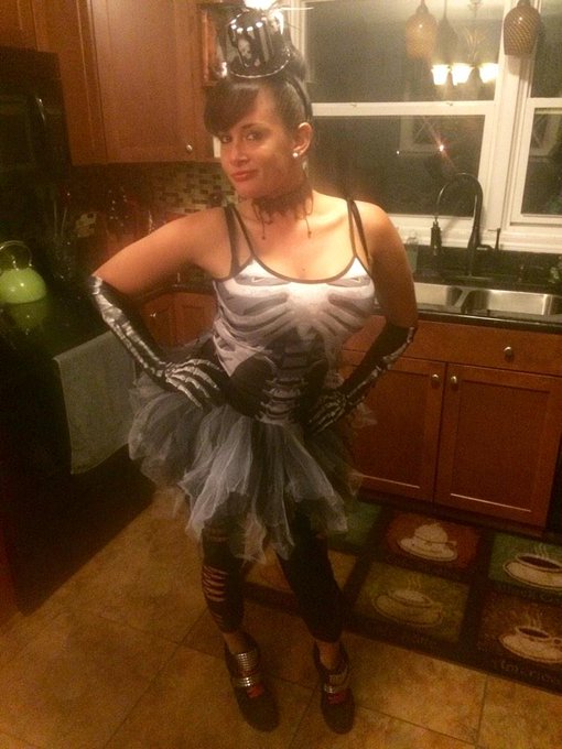 Party time http://t.co/9lFiybJLol<a href="/tag/bestfriendswhenever"class="tags"><span>#bestfriendswhenever</span></a>