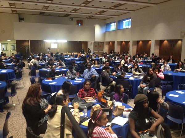 llsa_uch's tweet photo. Thanking all students, parents, and teachers who traveled from near and far to attend #DALS2014 at @uchastingslaw! http://t.co/9Yv74TuRtb