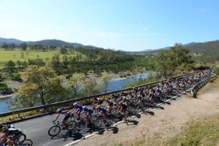 AusCycling's tweet photo. VIDEO | Highlights from the 2014 Grafton to Inverell http://t.co/p0n0D6xWAW #NRS14 #G2I @AWS_Cycling @AvantiRacing http://t.co/NTLakuyywv
