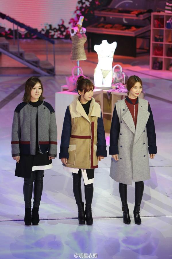 AfterSchool_ID's tweet photo. [Foto] #Afterschool @ Muse Dress (Final) (4) 

(Via As-Fan) http://t.co/WE9rFNcAdV