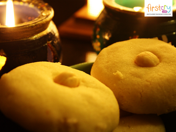 Kids love Diwali because of food #GoodLifeIsHere with a Nankhatai recipe by Vegrecipesofindia vegrecipesofindia.com/nankhatai-reci…
