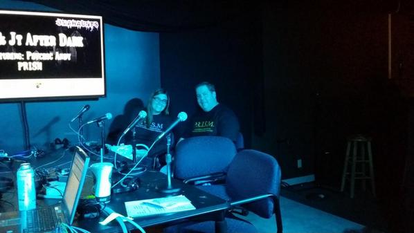 CeeLaPow's tweet photo. #PatandJTAfterDark Spooky stories and EVPs! Panel of experts including PRISM, Psychic Andy, and John Powers! http://t.co/VtOMsjIJ48
