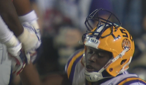 SportsCenter's tweet photo. Now this is what you call a facemask penalty. http://t.co/Jh6xOY8uBZ