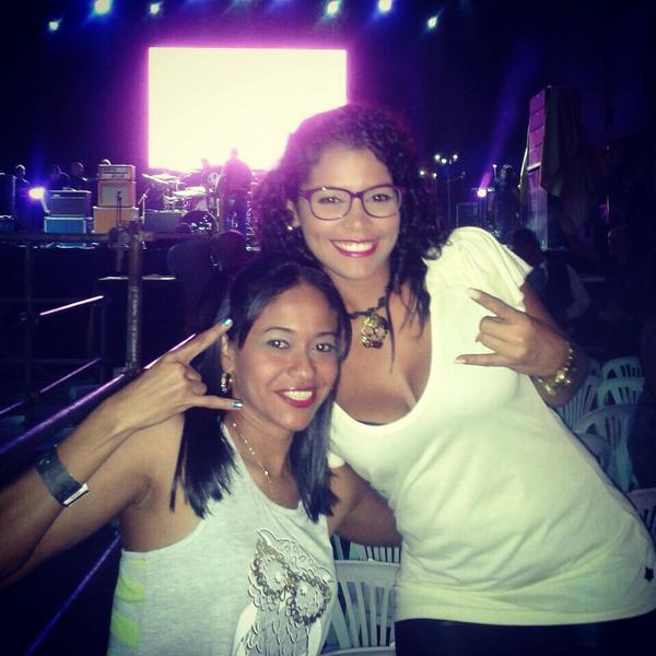 MarciM_Smith's tweet photo. Demasiado bueno @CDCrock #CDCCUMANA se la comieron @AsierCazalis @unenano @DarioCDC @rusopav sólo falto babycohete http://t.co/QsPTonToaR