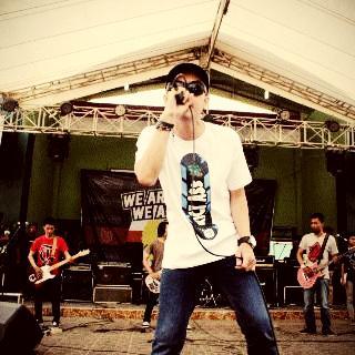 thanks for support by @KickasSwear 
Nuhun bro baju nya <a href="/RizkiFajar_M/">Rizki Fajar Mahardi</a>