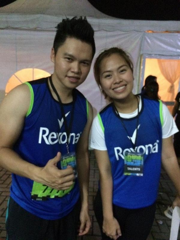 teammagkapatid's tweet photo. Sprint-repeat? Earlier at #RexonaRunToYourBeat . Thank you for having us! :) #AmazingRacePHILIPPINES http://t.co/t1tHcS9Wga