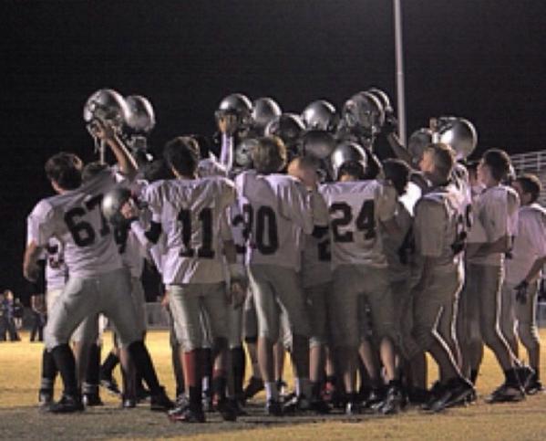 __j_2_the_o__'s tweet photo. Throught the years #LOJOfootball http://t.co/2LLKDlSTzB