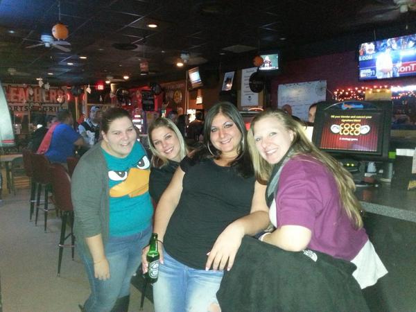 jlander87's tweet image. Girl time