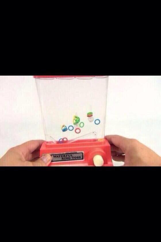lKeepItReaI's tweet photo. 90s kids remember this http://t.co/pmzMluan70