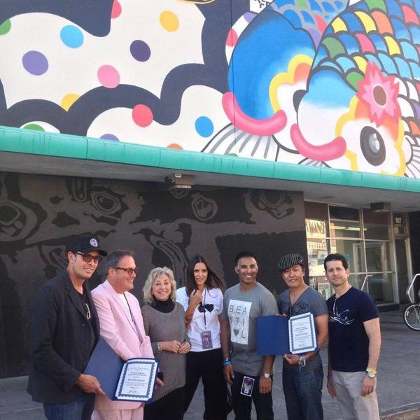 AnthonySpiegel's tweet photo. @timbavington @SushMachida receiving a great honor from Nevada Congresswoman @dinatitus http://t.co/cgUylW1Yfs