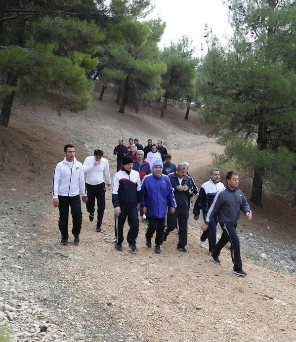 mtahmazoglu's tweet photo. Spor yapmak zaman ve motivasyon gerektirir, bu fedakarlığı insan kendi bedeni ve geleceği için ayırmak zorundadır. http://t.co/sop88dAVTq