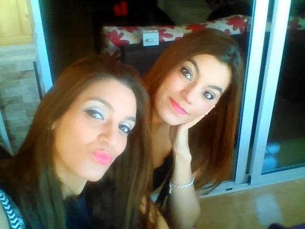 88Morell's tweet photo. "@YesicaSnchez: Nos vamos de comida con los Morell @88Morell http://t.co/HB6twcDPLB"