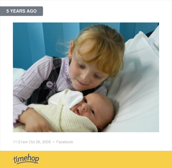 dannie4u's tweet photo. Love this pic of my gorgeous girls  http://t.co/daXxiwibun http://t.co/eArcTPkfbC