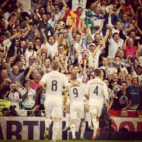 MrAncelotti's tweet photo. I'm very proud of my players and the supporters. Thanks for all!! #HalaMadrid http://t.co/BigpZnqD9z